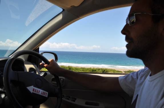 Volante do lado direito e dirigindo do lado esquerdo! (ilha de St. Kitts - Caribe)